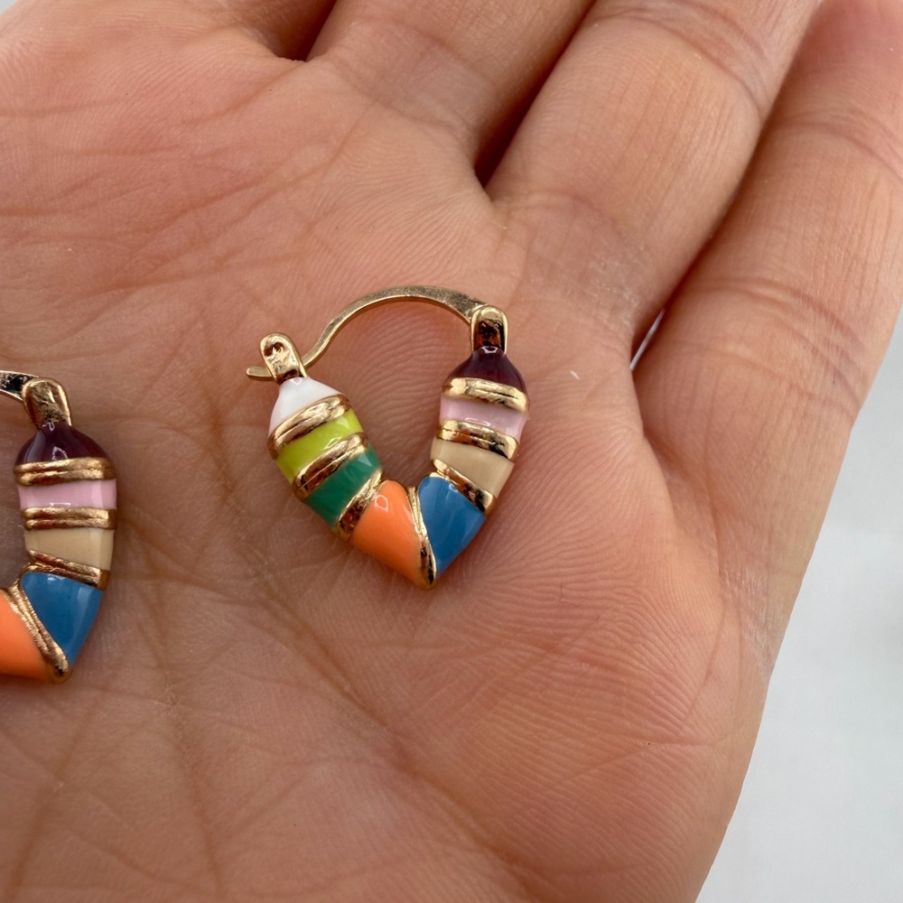 Colorful Heart Hoop Earrings Gold Plated - Picture 8 of 12
